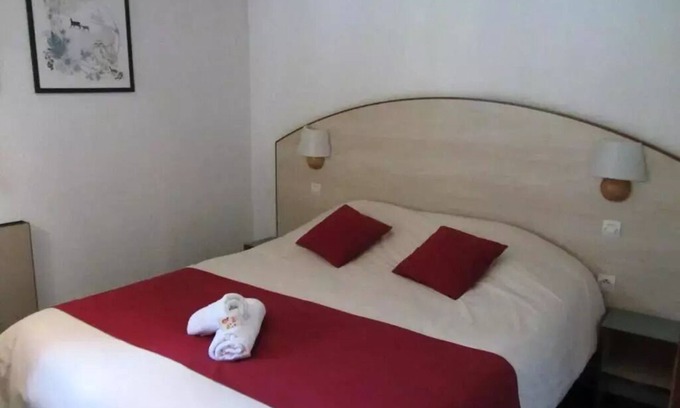Parent Apartment | VVF Montpeyroux Auvergne - 3 Room Gite 7 People 2 babies