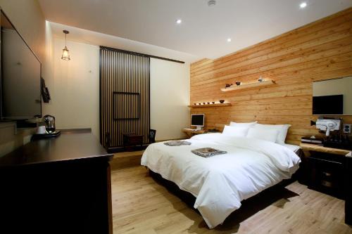 Gwangmyeong Hotel | W Hotel