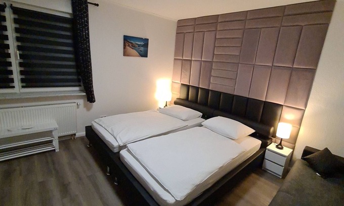 Hullhorst Apartment | W5 Apartment with air conditioning