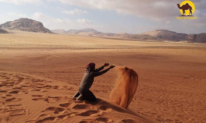 Wadi Rum RV Rental | Wadi Rum Info (Wadi Rum Valley Moon)