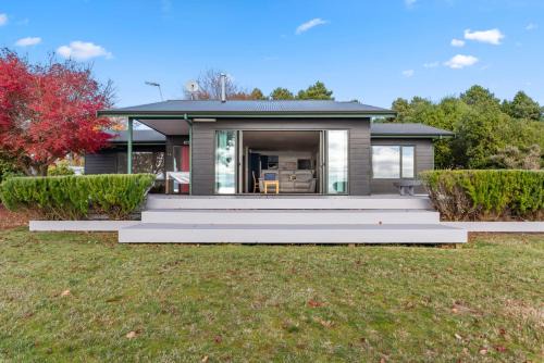 Waitetoko House | Waitetoko Waterfront - Waitetoko Holiday Home