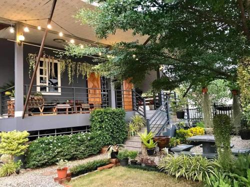 Kanchanaburi Villa | Walai House วลัยเฮ้าส์ กาญจนบุรี