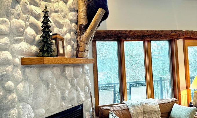 Biwabik Ski Chalet | WALDEN HAUS -Lakefront Chalet- Dog Friendly & Breakfast-Golf-Bike-Ski-Hike-Swim