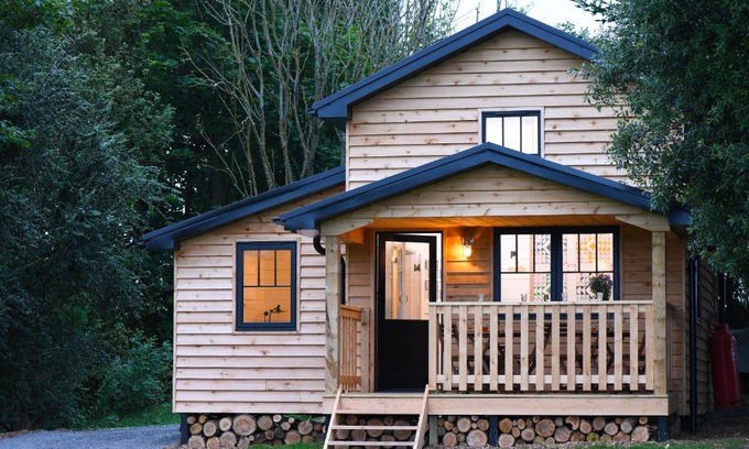 Llantwit Major House | Walden Lodge