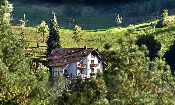 Iggelbach Hotel | Waldhotel Heller