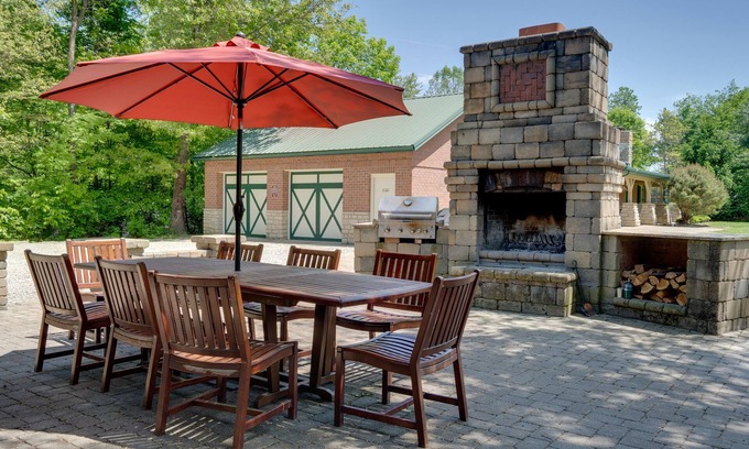Walhonding House | 'Walhonding Woods' Secluded Farmland Retreat!