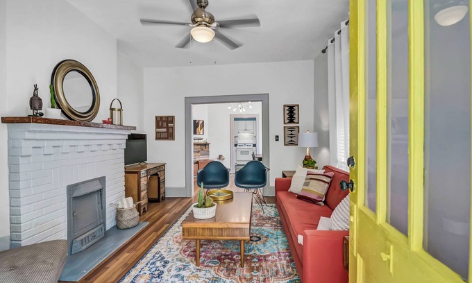 Columbia House | Walk or bike to Noma or Main Street district from this fun & peaceful retreat.