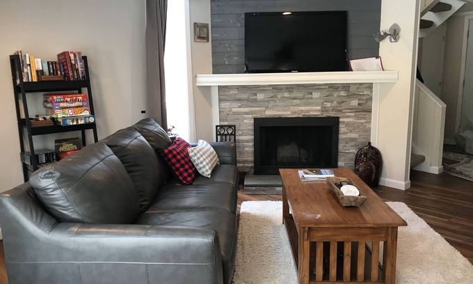 Thornton Condo | Walk to amazing views! Trailheads in walking distance, in White Mt Natl Forest