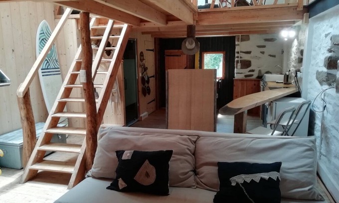 Cleden-Cap-Sizun House | Walk to Pointe du Raz & Beach