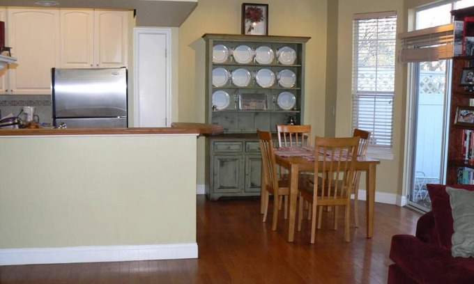 Pluckemin House | Walk to Shopping center 1hr NYC