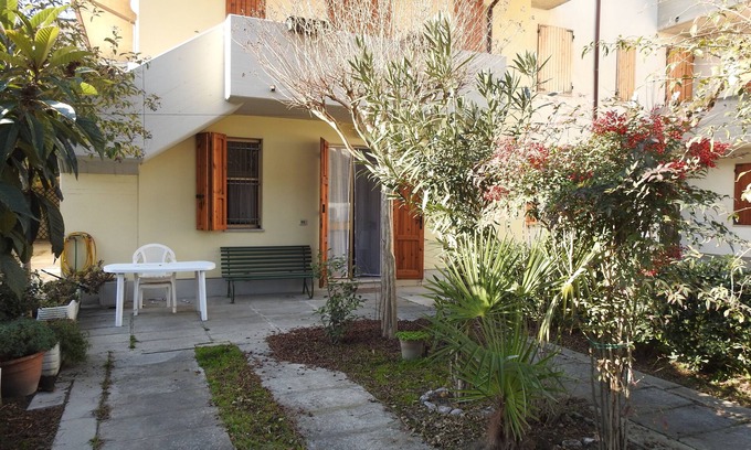 Punta Marina Apartment | Walk to the beach! 5 bed apartment, ground floor with parking space.