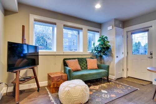 Goose Hollow Apartment | Walkable Portland Studio Less Than 1 Mi to Dtwn!