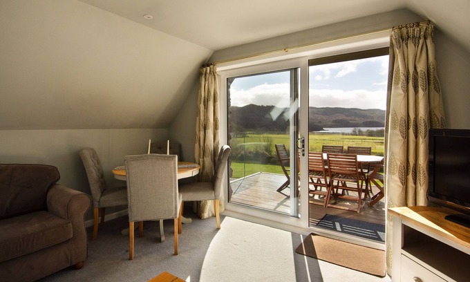 Slate Islands Cottage | Walled Garden Mews 11 - an apartment that sleeps up to 6 guests