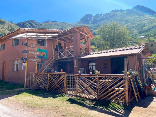 Pisac Cabin | Wallpari Sonqo Hospedaje Medicina temazcal