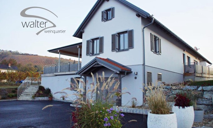 Eisenberg an der Pinka Bed & Breakfast | Walters Weinquartier