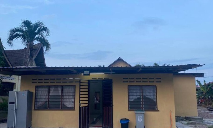 Mersing Ski Chalet | Warisan Homestay B
