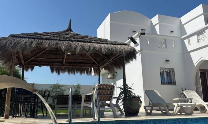 Triffa Villa | Warm and intimate villa