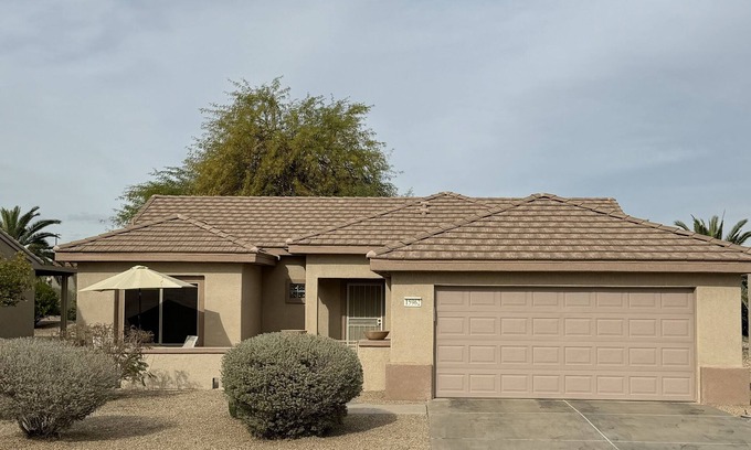 Desert Sage House | Warm Sunshine and Gentle Breezes