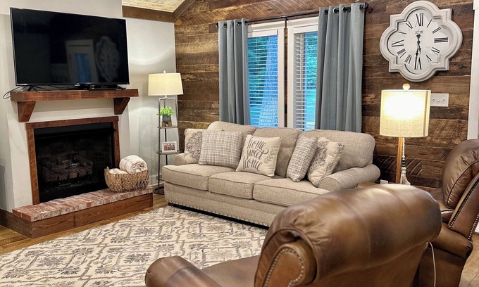 Sylvester Cottage | Warrior Creek Cottage