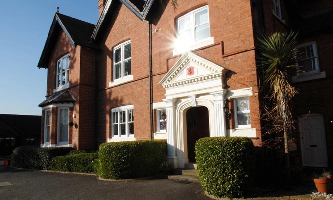 Warwick Apartment | Warwick Victorian Apartment