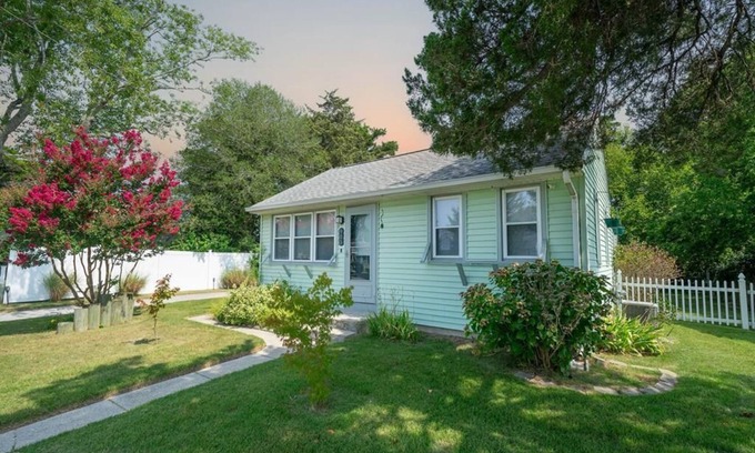 North Cape May House | Washington Cottage Bayside North Cape May Sleeps 6