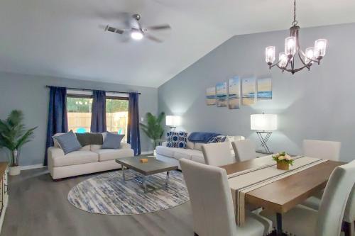 Navarre House | Water Street Beauty