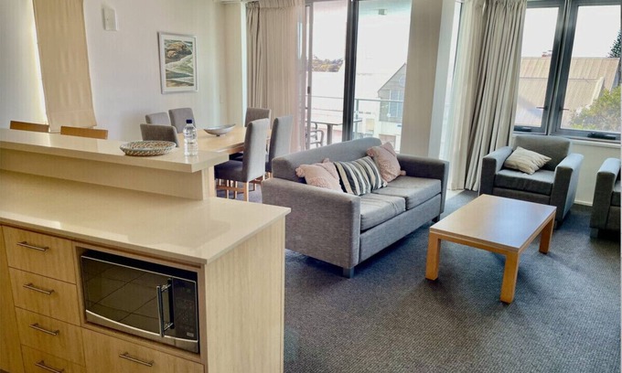Ballina Apartment | Water View Retreat - FREE WiFi