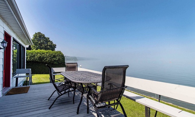 Lotbiniere Regional County Municipality Ski Chalet | Waterfront - Incredible- Le Deriveur