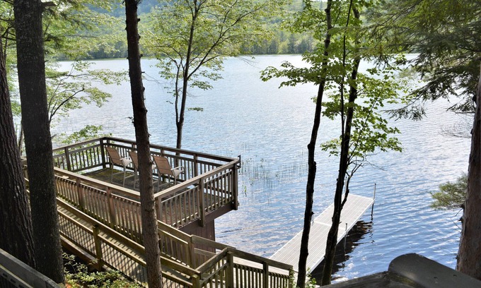Grantham House | Waterfront 5 bedroom home on Stocker Pond with Dock