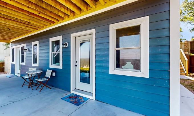 Colington Harbour Apartment | Waterfront apartment with lovely bay views, outdoor shower & fishing access