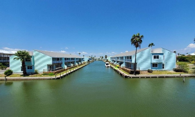 Key Allegro Condo | Waterfront Condo with a View in Rockport