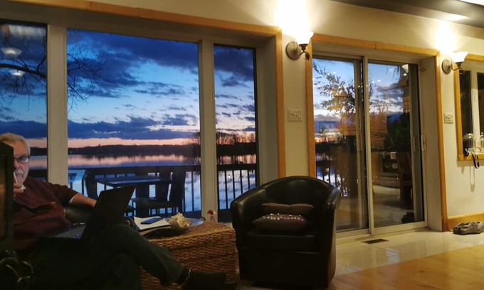 Pincourt Ski Chalet | Waterfront condominium chalet with view CITQ 300742 lakefront