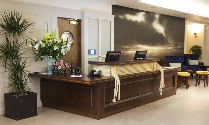 Dungloe Hotel | Waterfront Hotel Dungloe