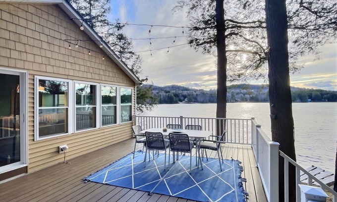 Limerick House | Waterfront lake house, Wood stove & Private beach, Solo Bonfire pit
