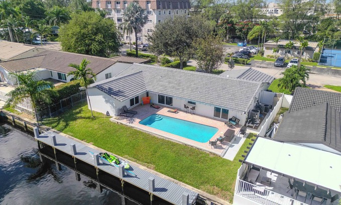Coral Ridge Isles House | Waterfront*Pool*Pet Friendly*Mins 2 Beach!