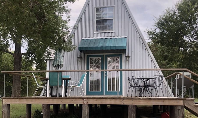 Smithville House | Waterfront Smithville River House