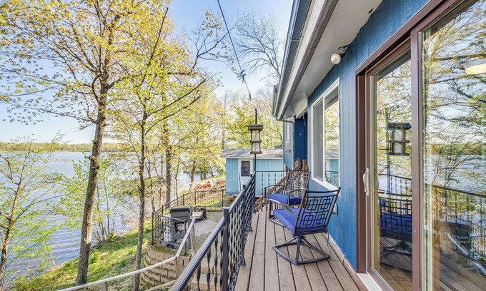 Aitkin Cabin | Waterfront Spirit Lake Cabin w/Boat Rental!