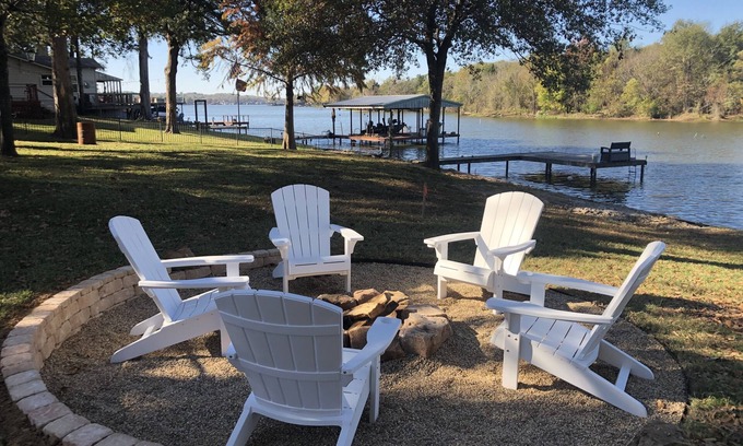 Carolyn Estates House | Waterfront/Swim/Kayak/Shop/Golf/Relax