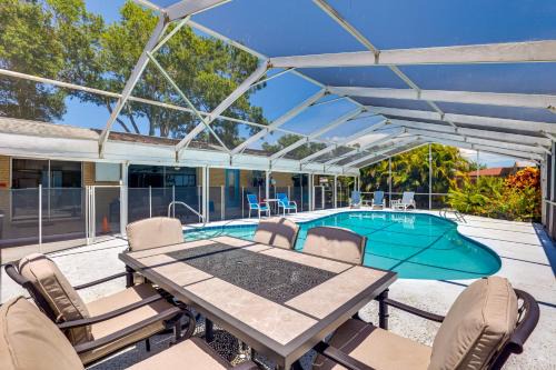 Orient Park House | Waterfront Villa with Pool about 5 Mi to Ybor City!