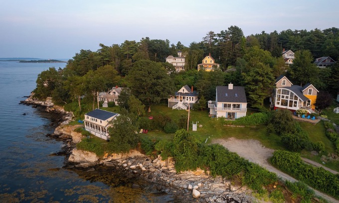 Peaks Island House | Waterfront with private beach.