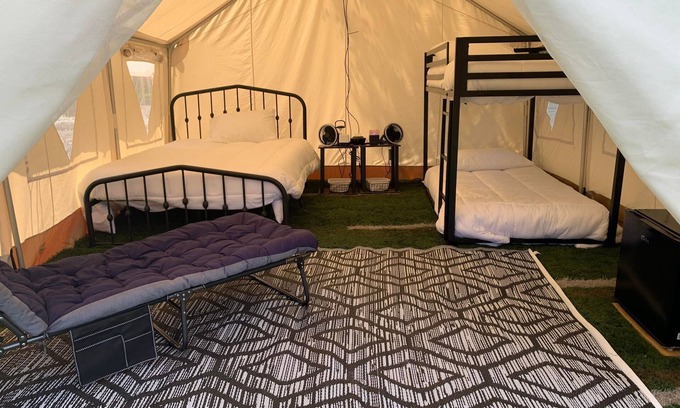 Circleville RV Rental | Waterlily-Best glamping experience, Middletown ny