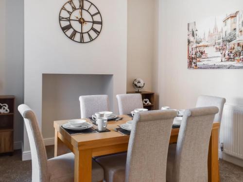 Preston House | Waterloo Lodge - Uk49282