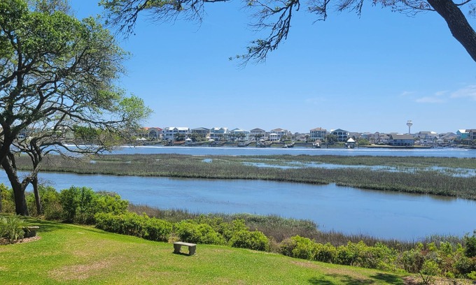 Ocean Isle Beach Apartment | Waterway Haven 2BR/1BA Live Oaks Intracoastal Waterway Spectacular Views