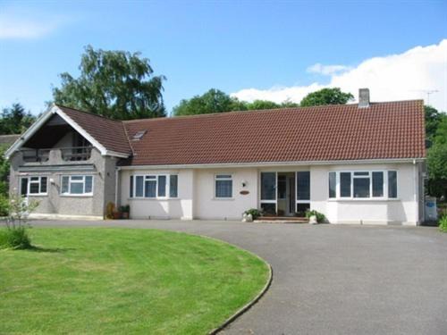 Bromham House | Wayside B&B