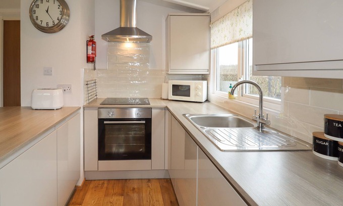Craven Arms Cottage | Wayside Lodge