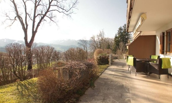 Staig Apartment | Wayside shrine
