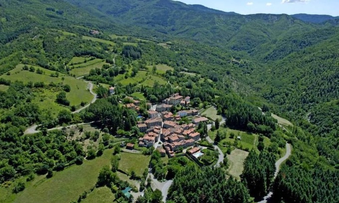 Moggiana Villa | WEDDINGS VILLA 4 SEASONS 13 bedrooms, private exclusiv pool per 16/30 guests