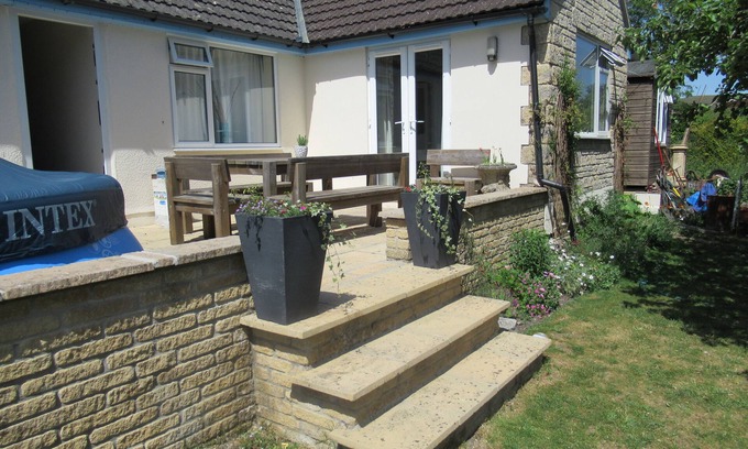 Mere House | Wedgewood Annexe (All the comforts of home)