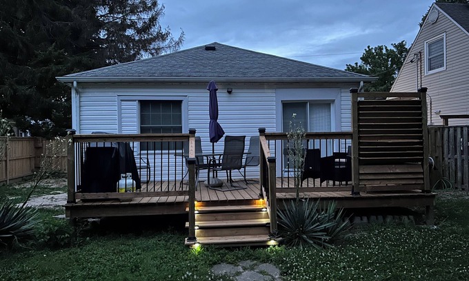Chatham-Kent House | Weekend Getaway at Willowmac/4 beds/patio/firepit