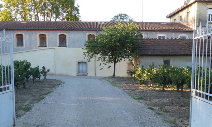 Saint-Laurent-d'Aigouze House | Weekly rental of a villa in the small Camargue with heated swimming pool.